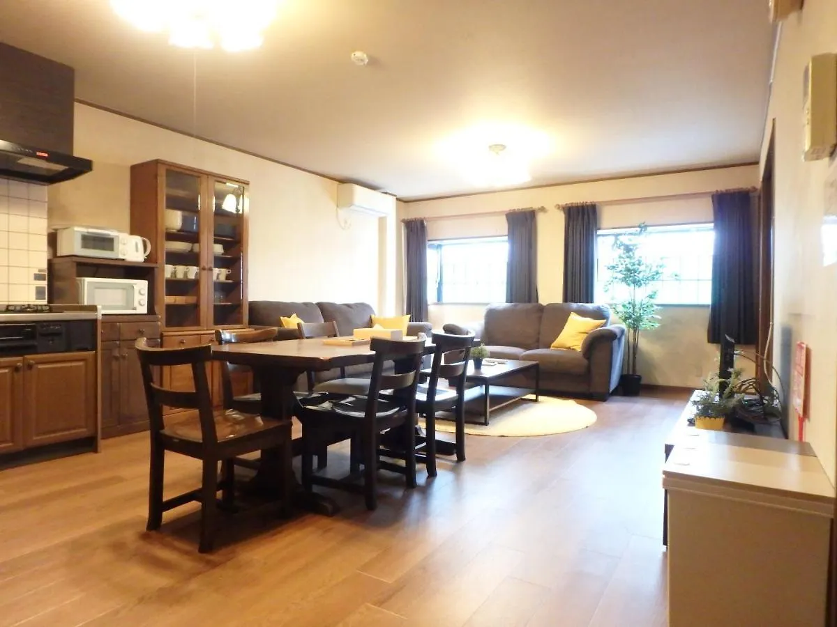 Shimanouchi Guest House Osaka Semesterbostad