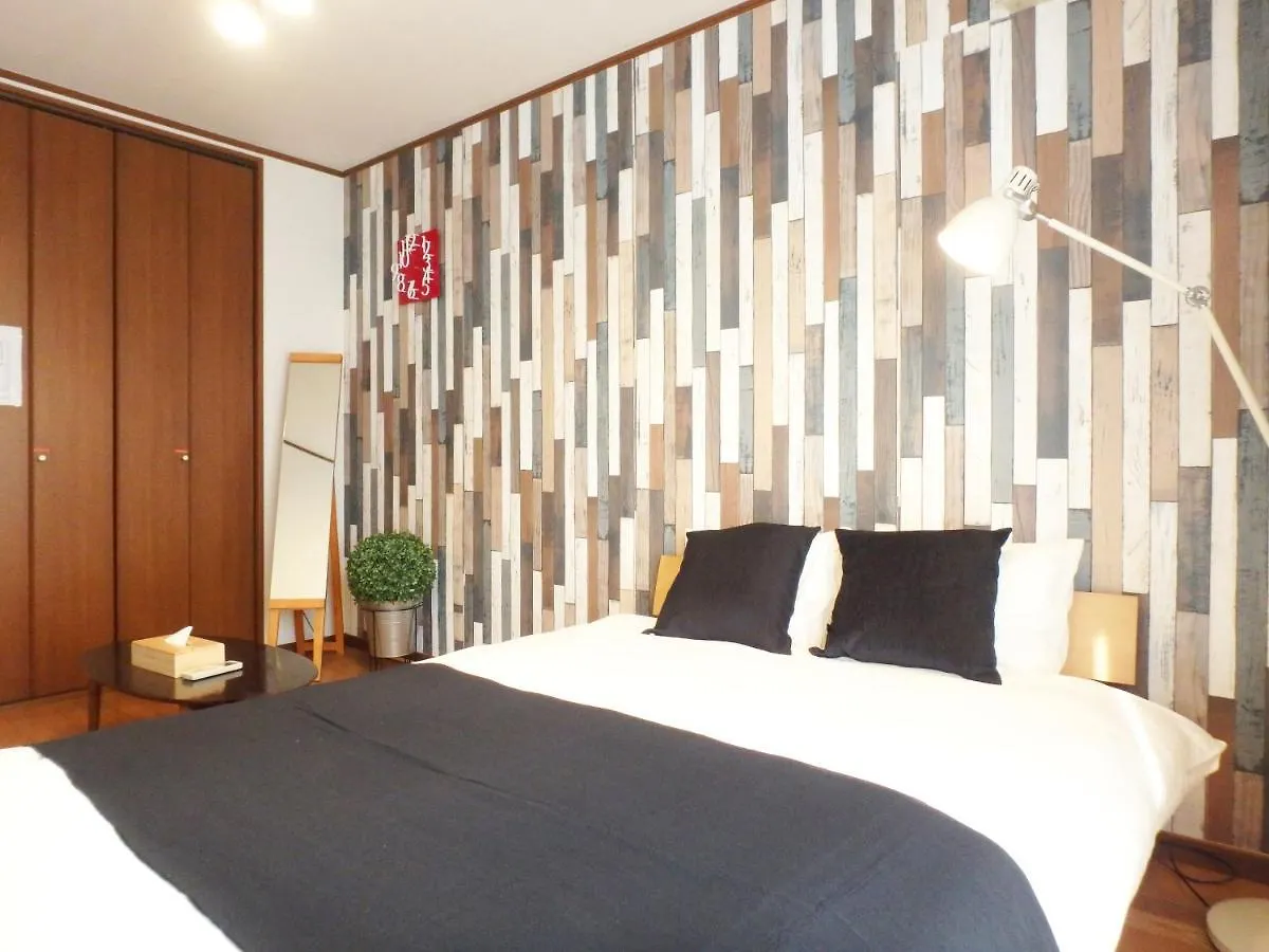Shimanouchi Guest House Osaka 0*,  Japan